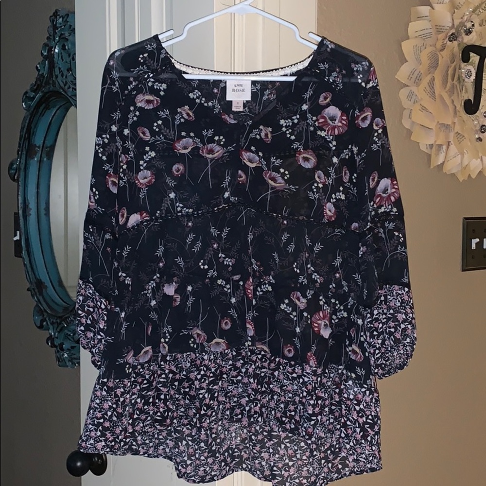 V neck Floral blouse